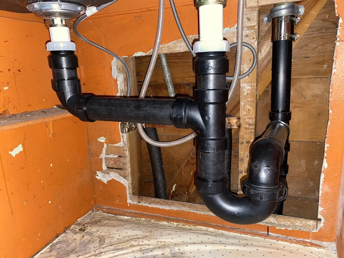 Professional Pipe Bursting equipment and tools on the job in Reston